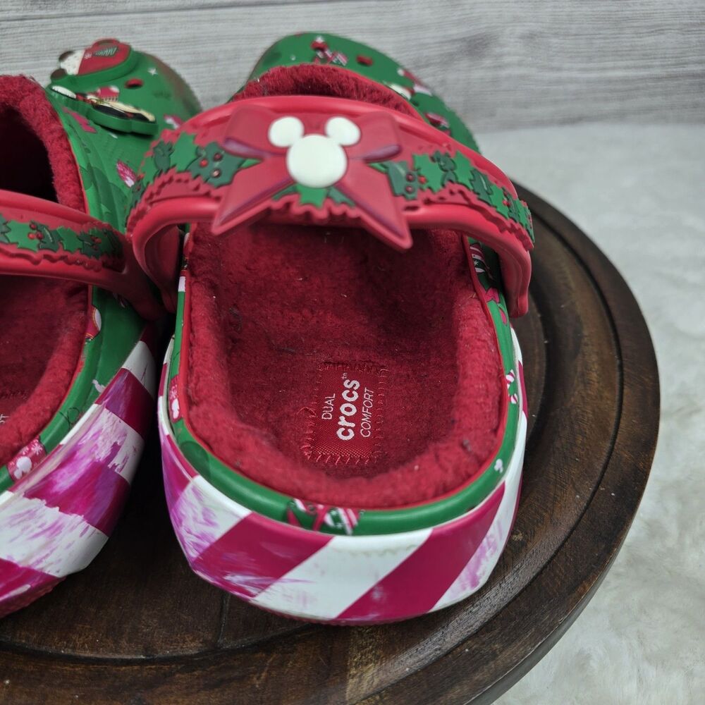 Crocs x Disney Christmas Holiday Lined Classic Clogs Green Red Womens 9 Mens 7 - Picture 10 of 15